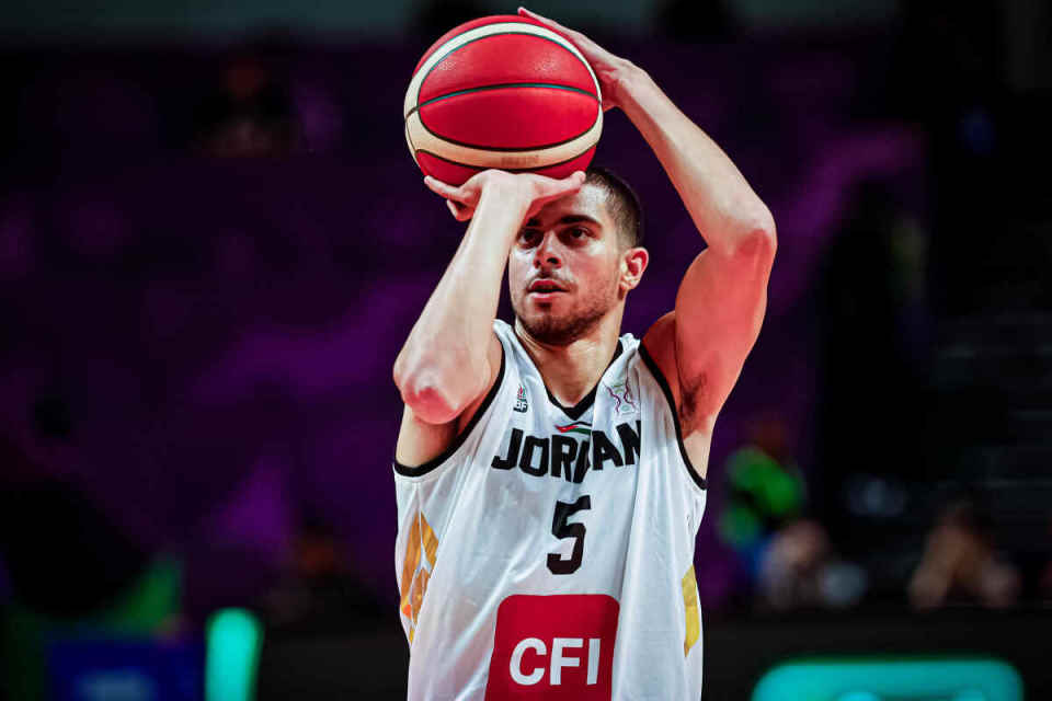 如此看来, 印度队的比 如此看来, 印度队的比