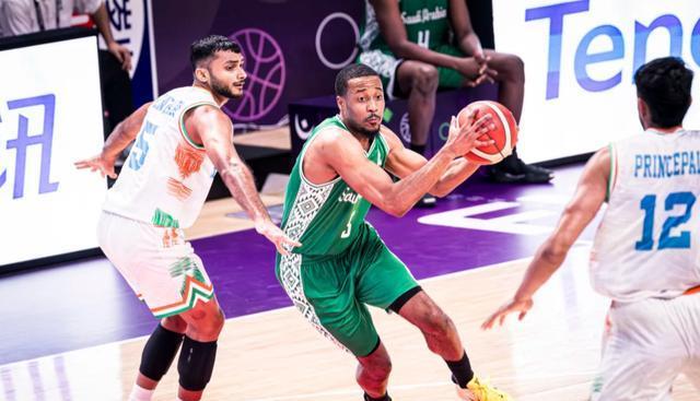 沙特队占据 沙特队占据