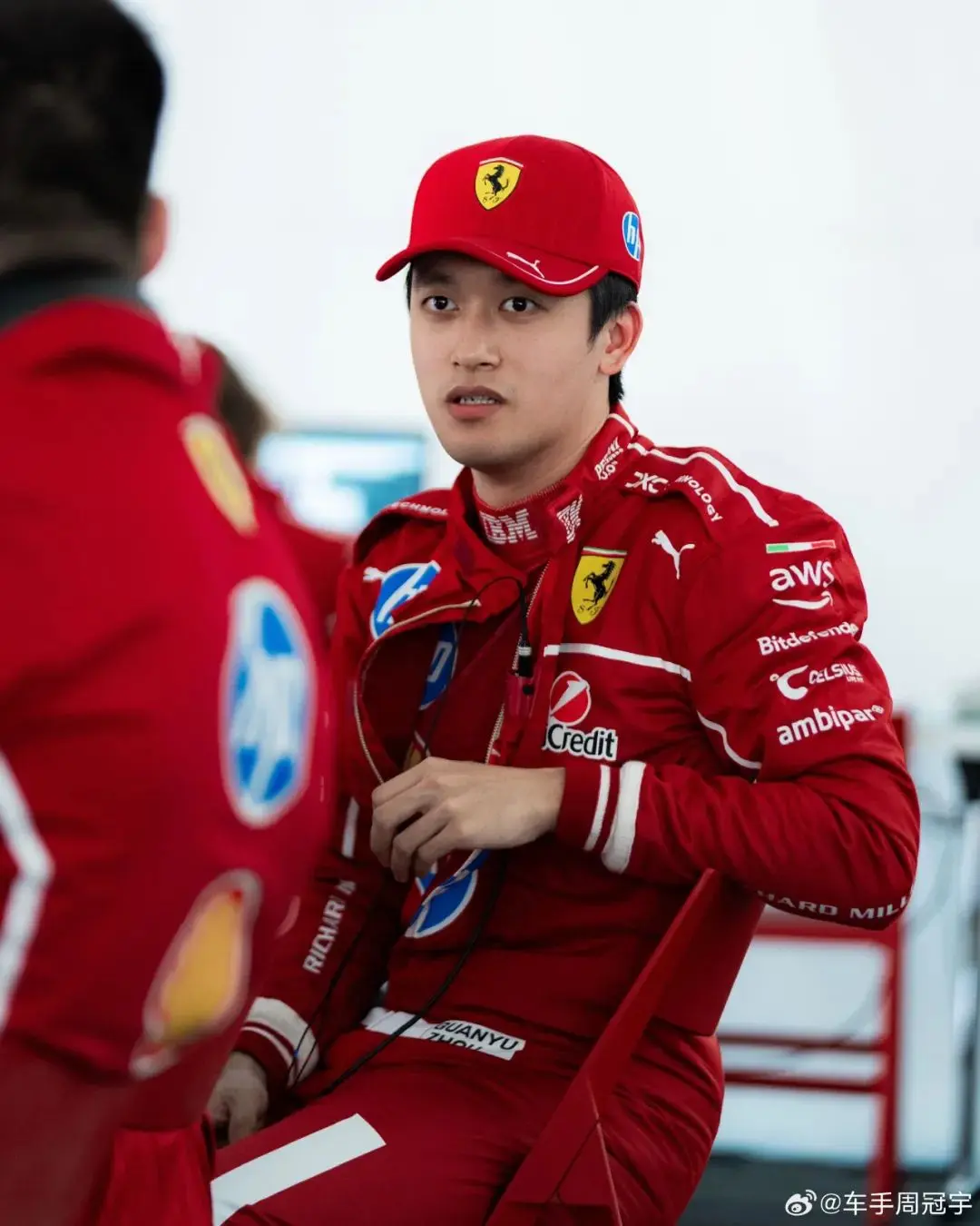 span, 并配上笑脸